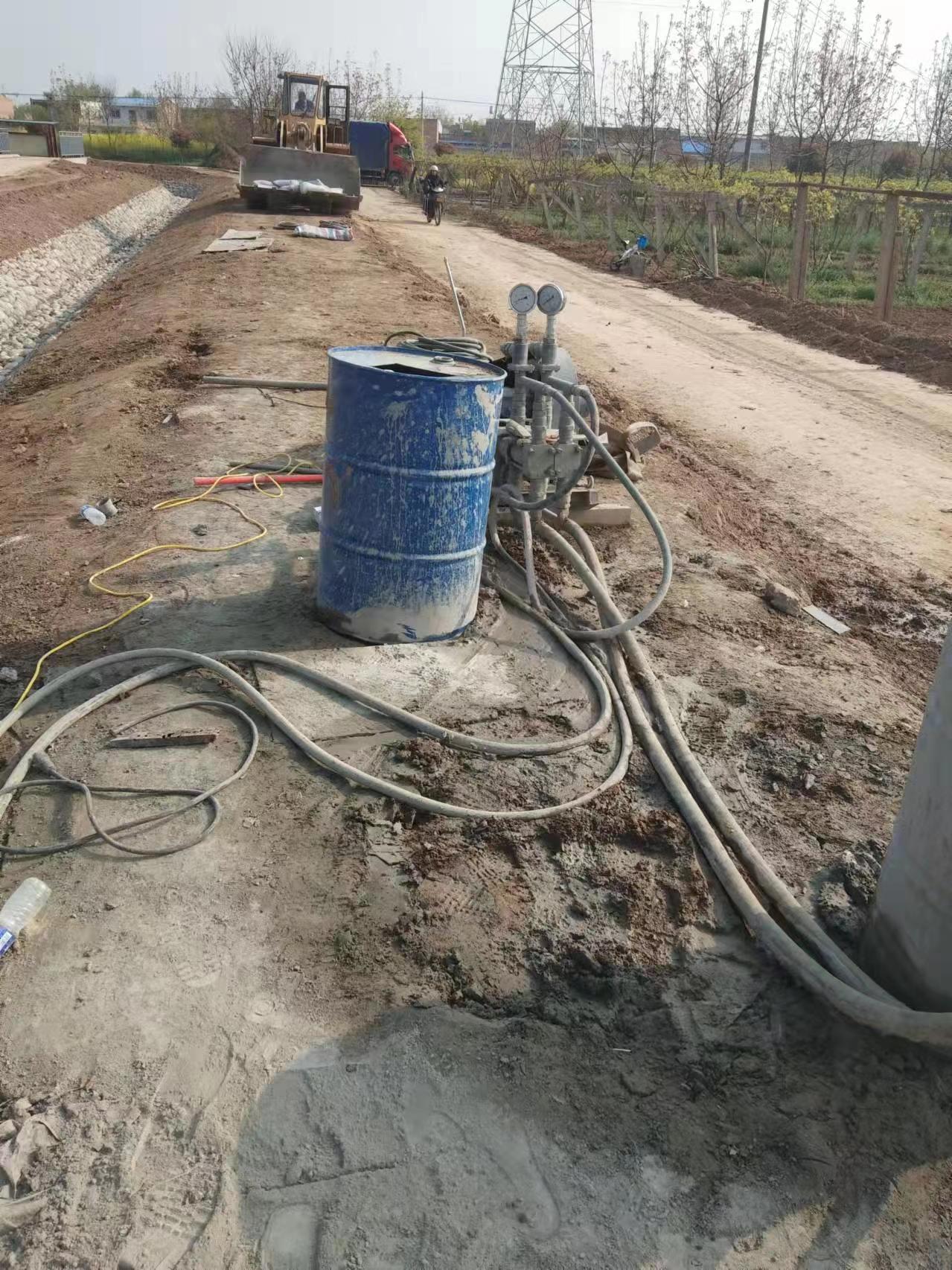 排湖风景区顶管注浆